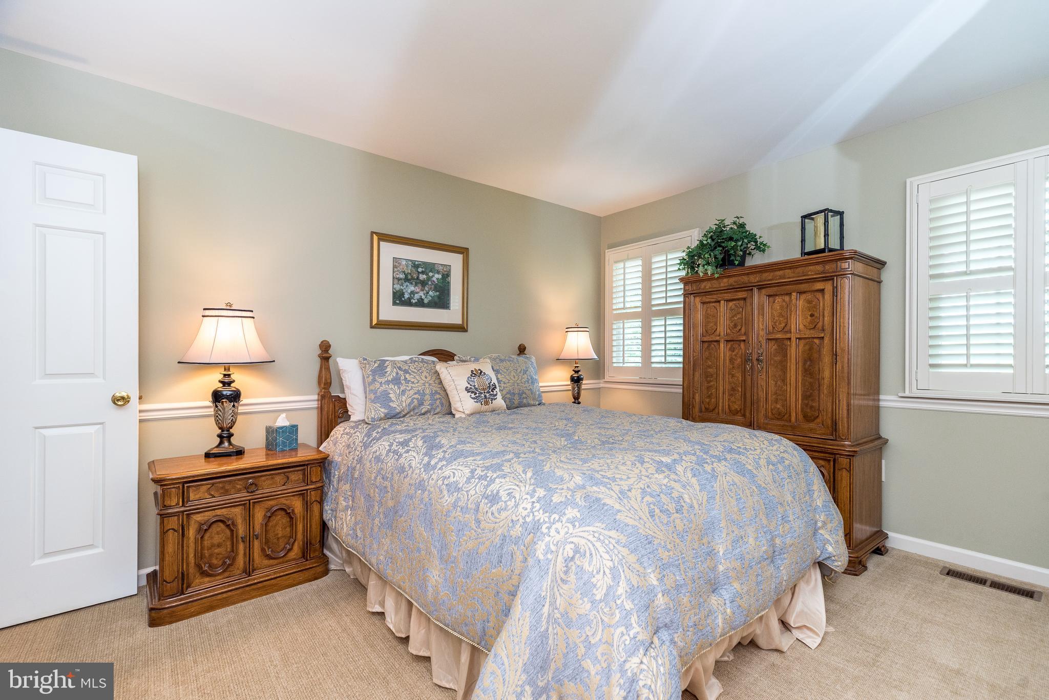 HUNT COUNTRY - Residential