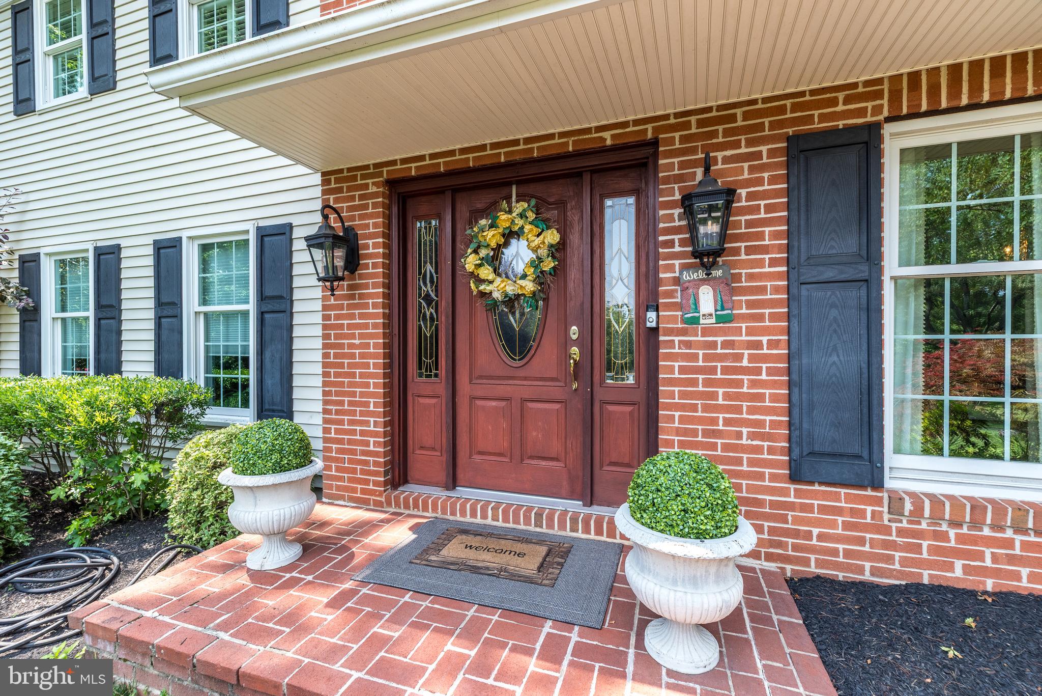 HUNT COUNTRY - Residential