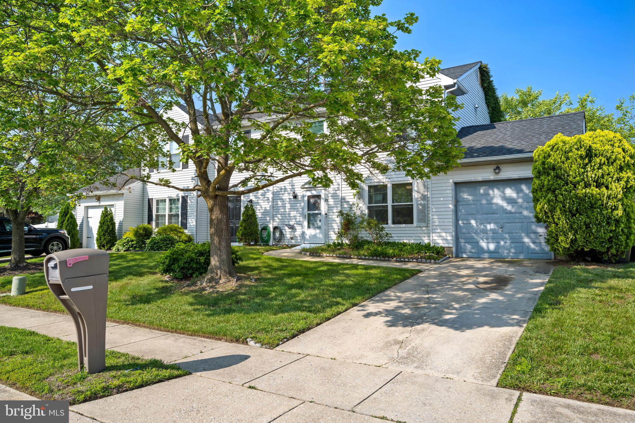 22 OLD ORCHARD DRIVE