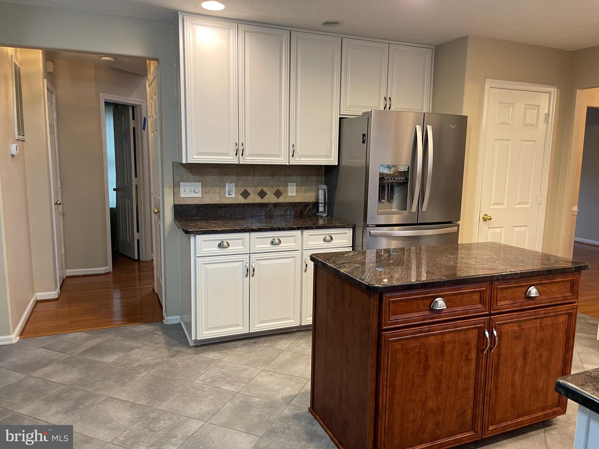 HAMPTON OAKS - Residential Lease