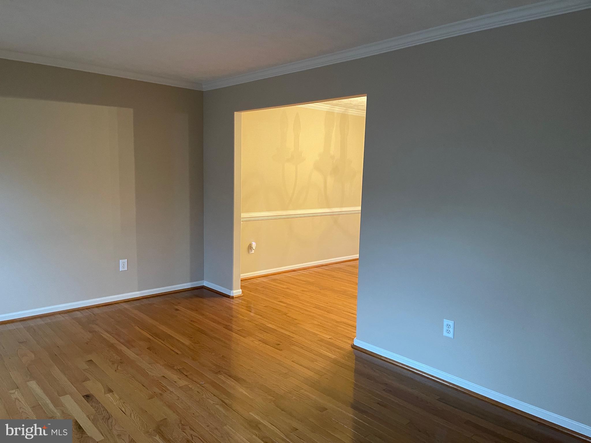 HAMPTON OAKS - Residential Lease