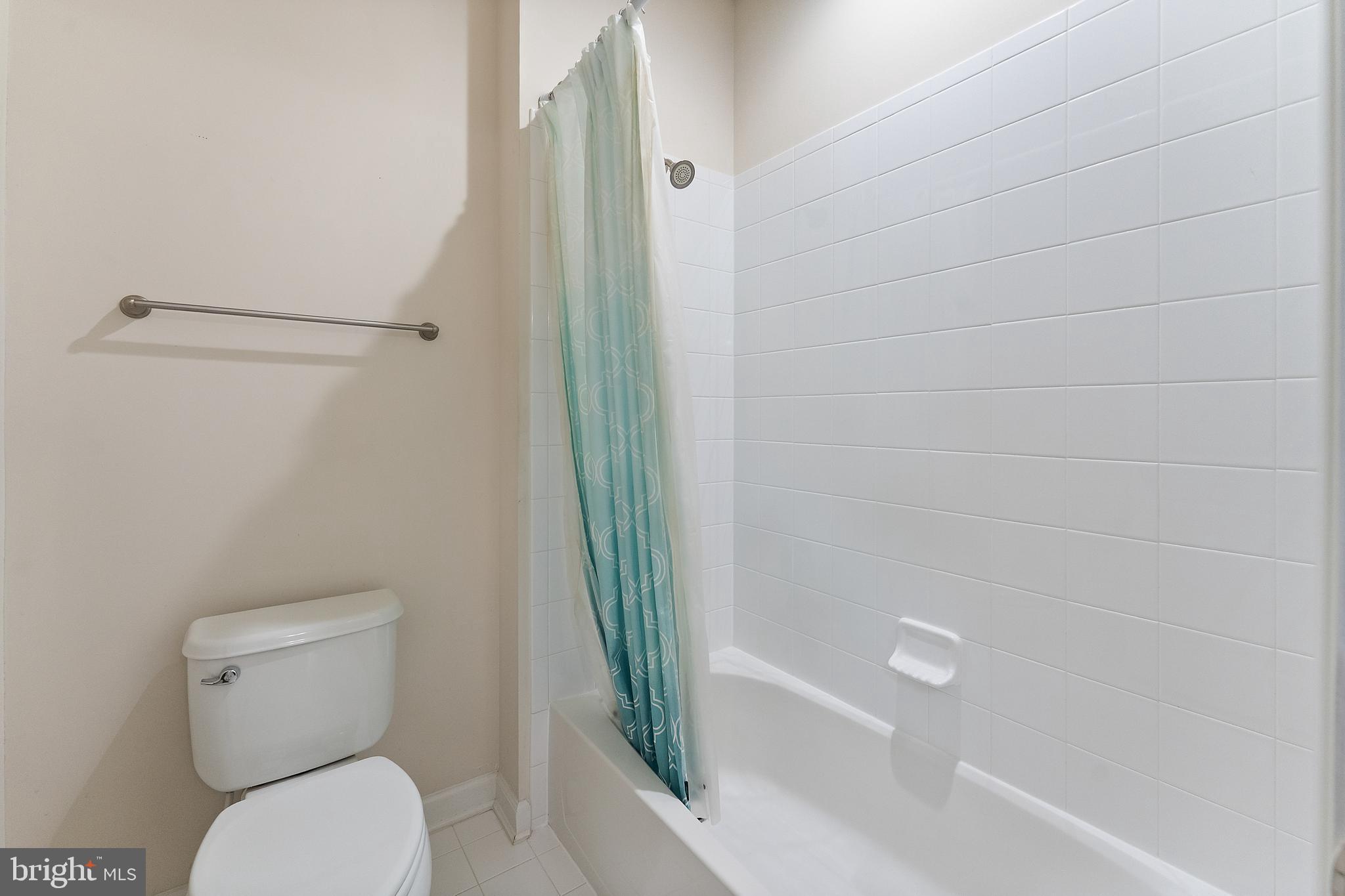 DEEP CREEK VILLAGE - Residential