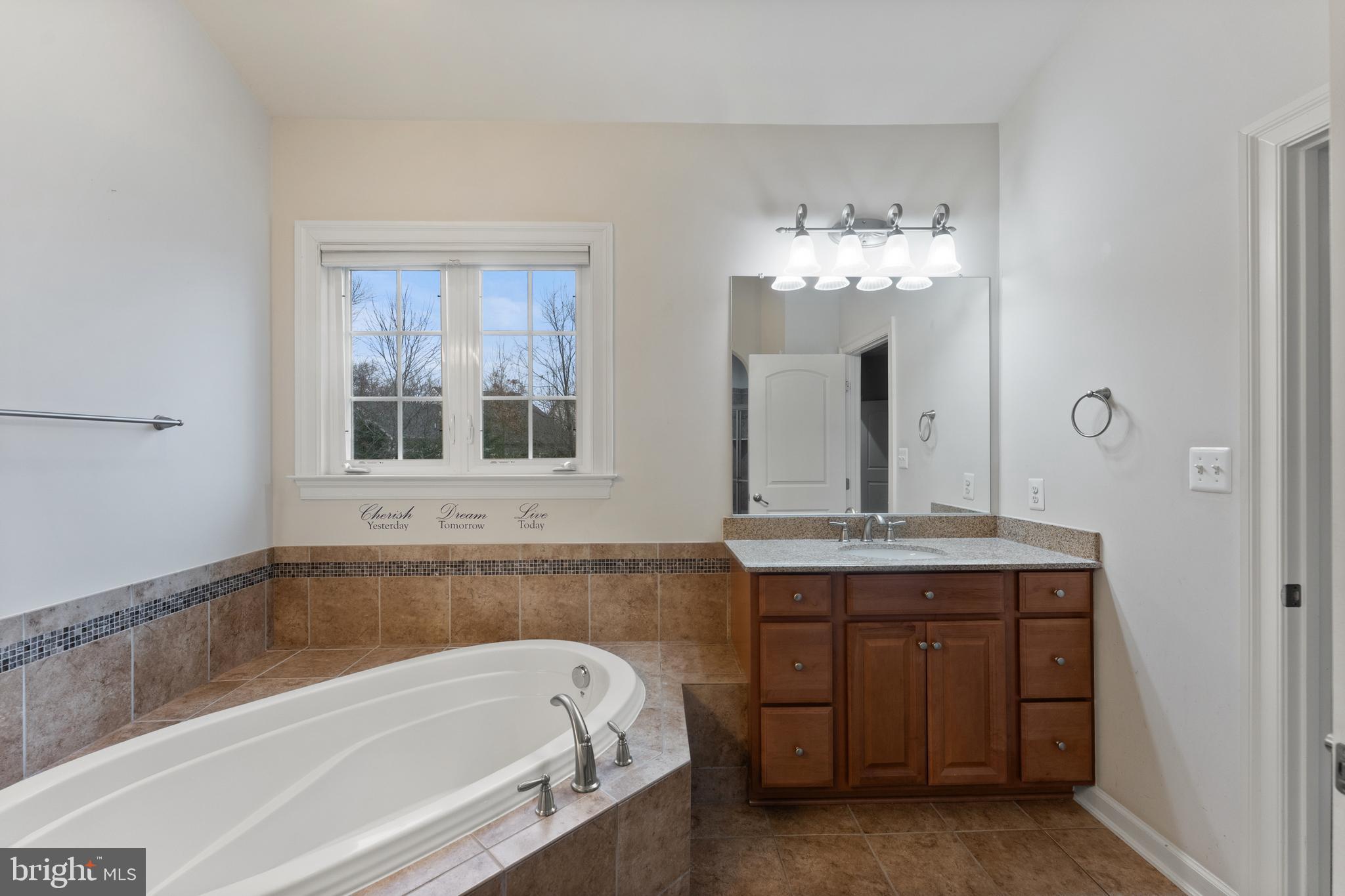 DEEP CREEK VILLAGE - Residential