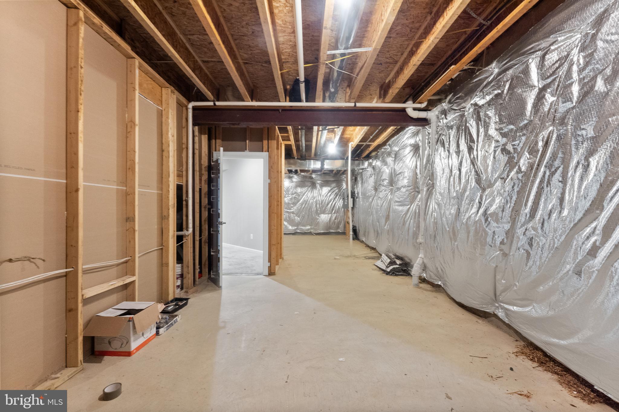 DEEP CREEK VILLAGE - Residential