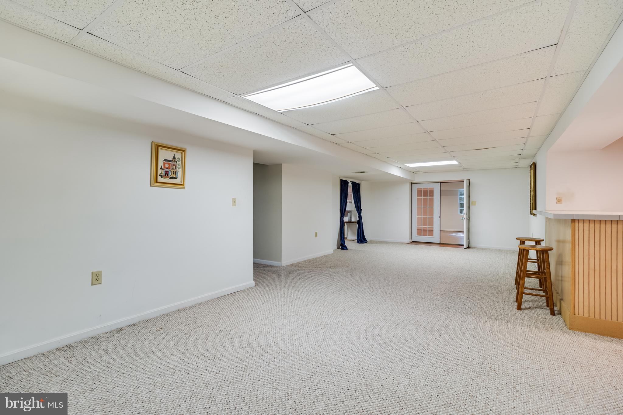 LOCUST GROVE ESTATES - Residential