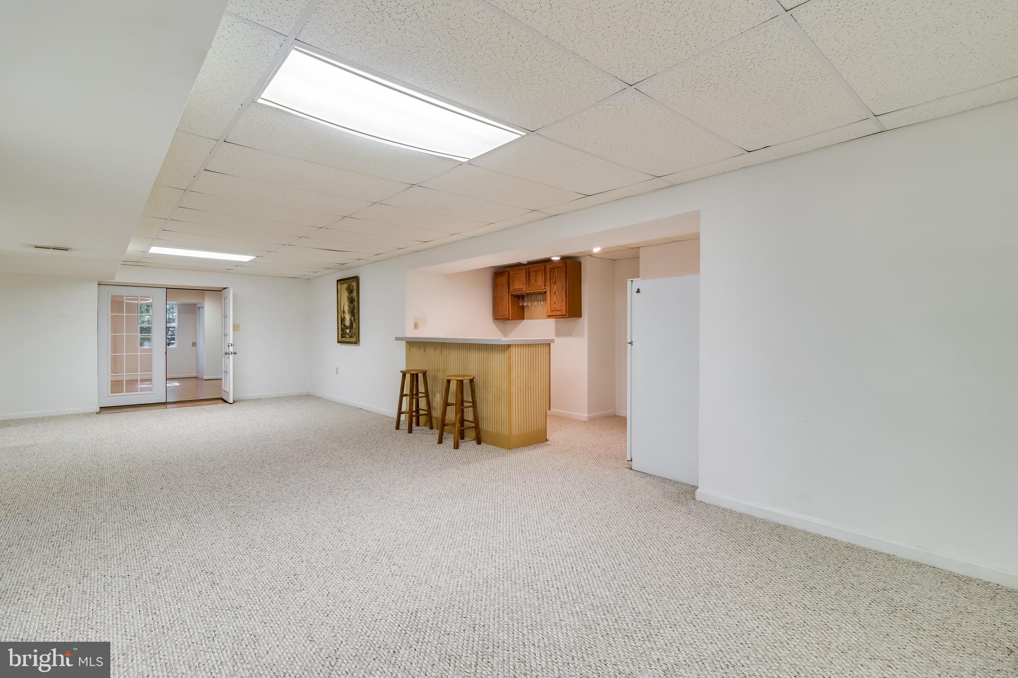 LOCUST GROVE ESTATES - Residential