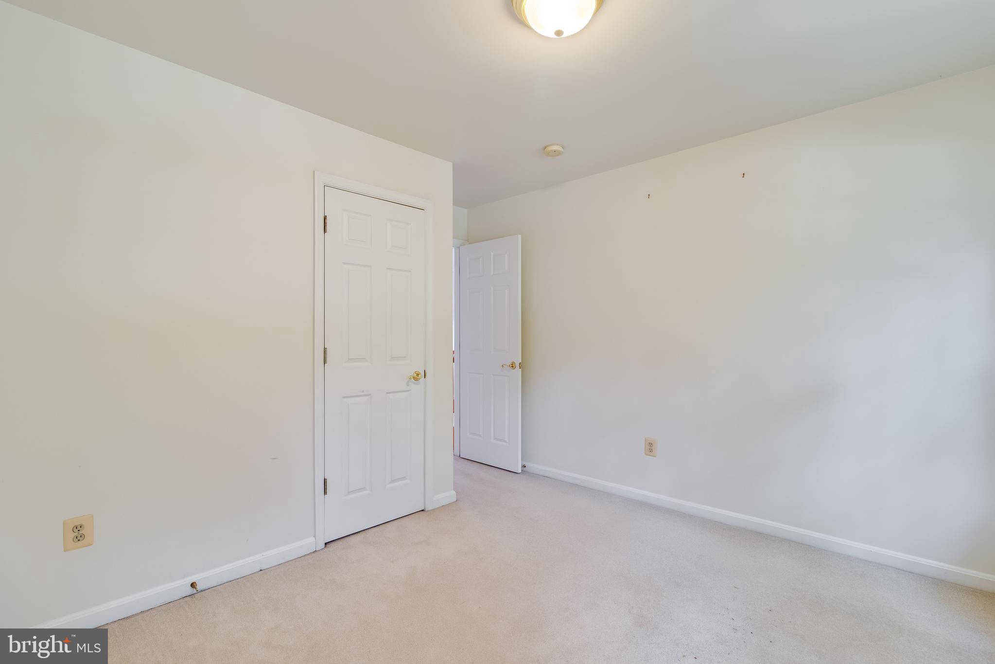 LOCUST GROVE ESTATES - Residential