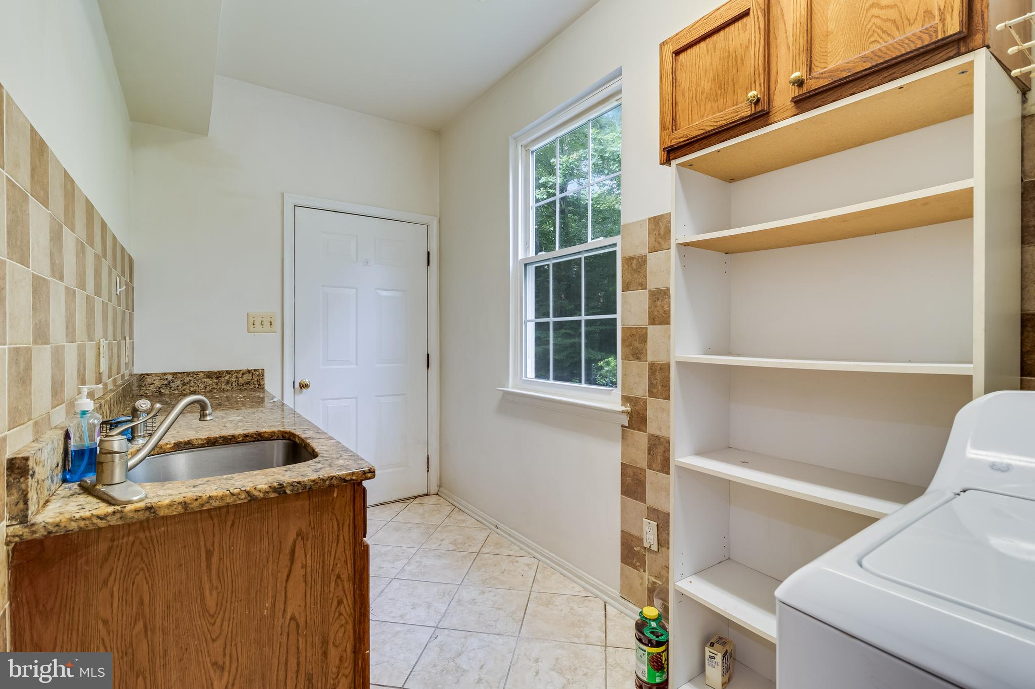 LOCUST GROVE ESTATES - Residential