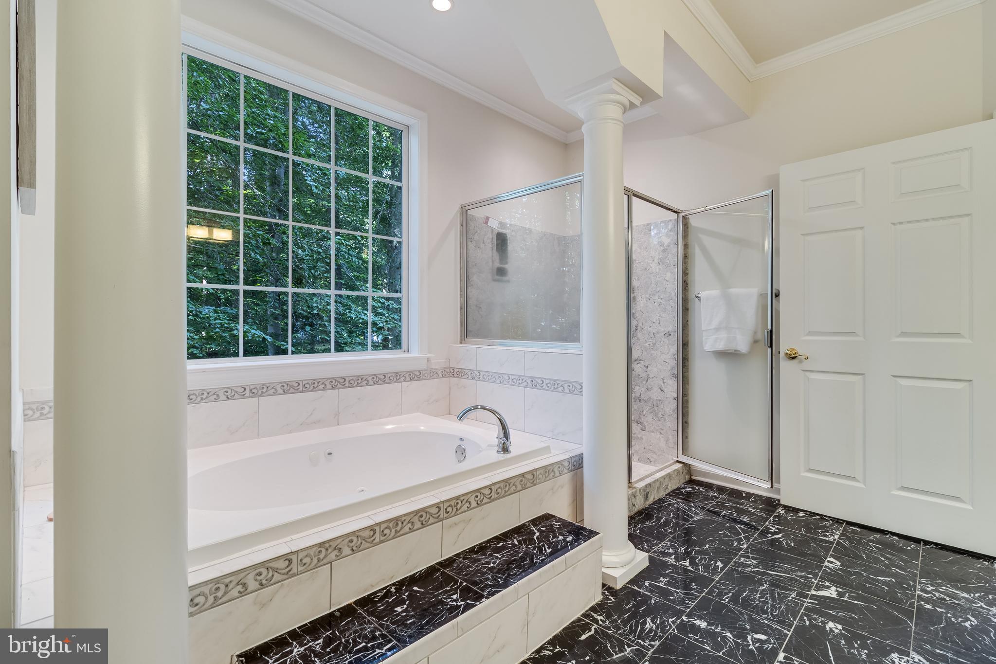 LOCUST GROVE ESTATES - Residential