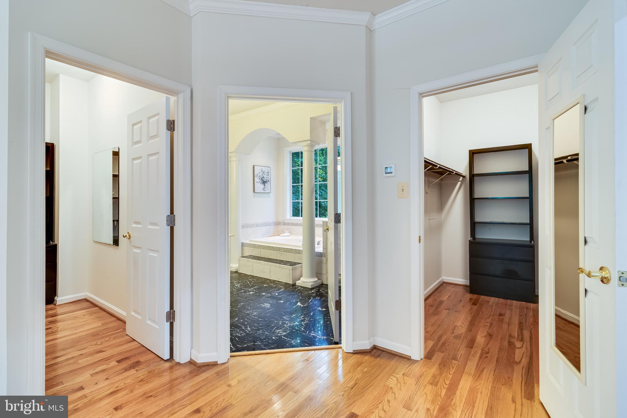 LOCUST GROVE ESTATES - Residential