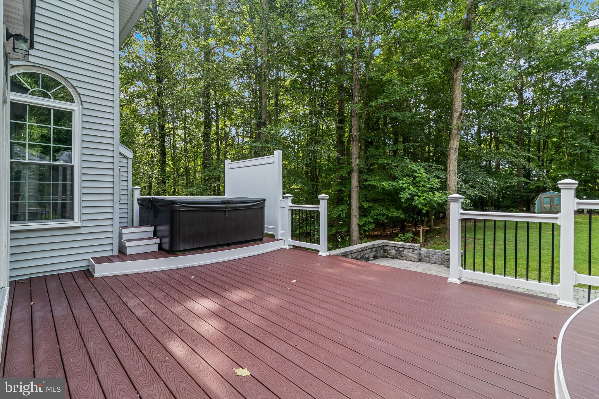 LOCUST GROVE ESTATES - Residential