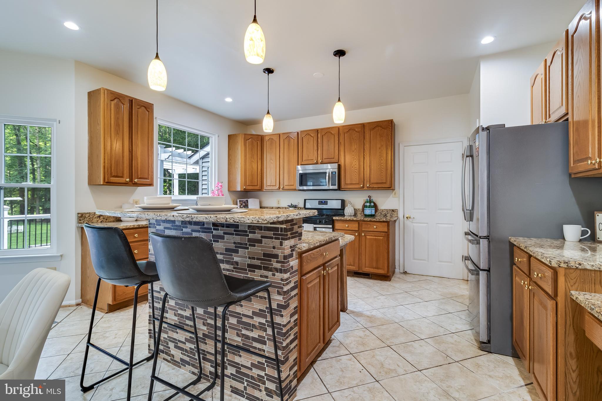 LOCUST GROVE ESTATES - Residential