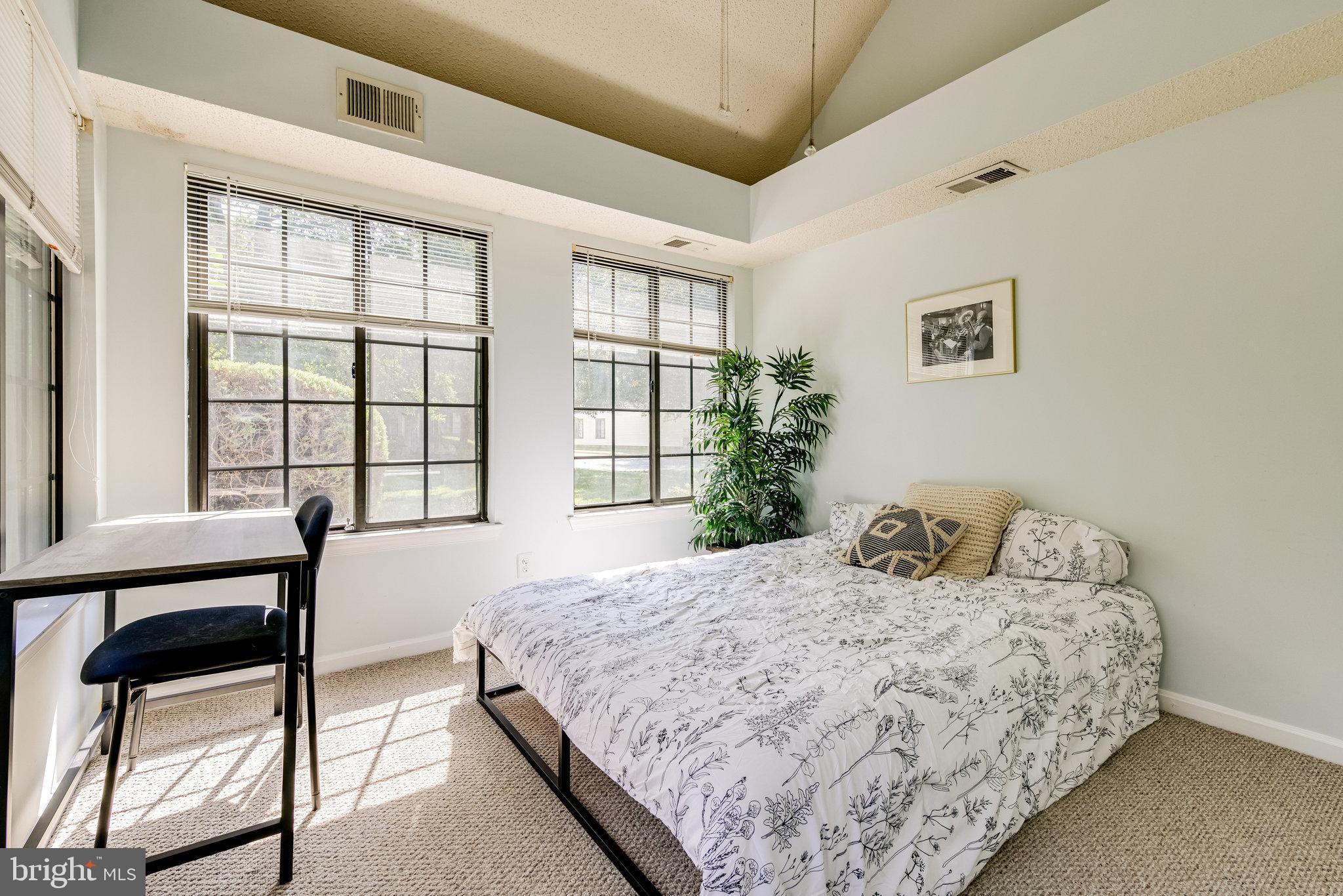 TIERS OF MANCHESTER LAKES - Residential