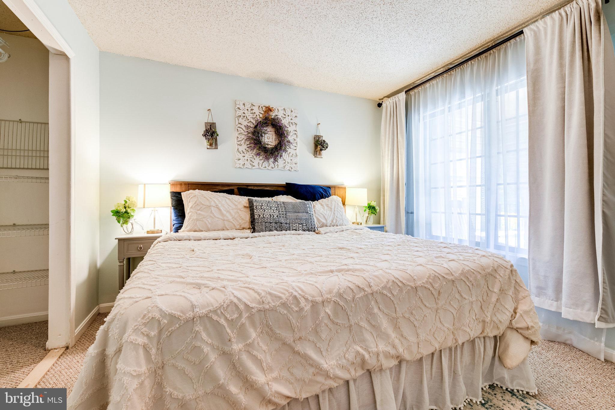 TIERS OF MANCHESTER LAKES - Residential