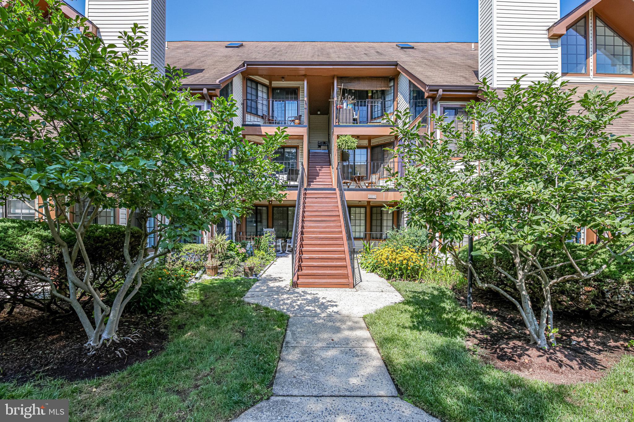 TIERS OF MANCHESTER LAKES - Residential