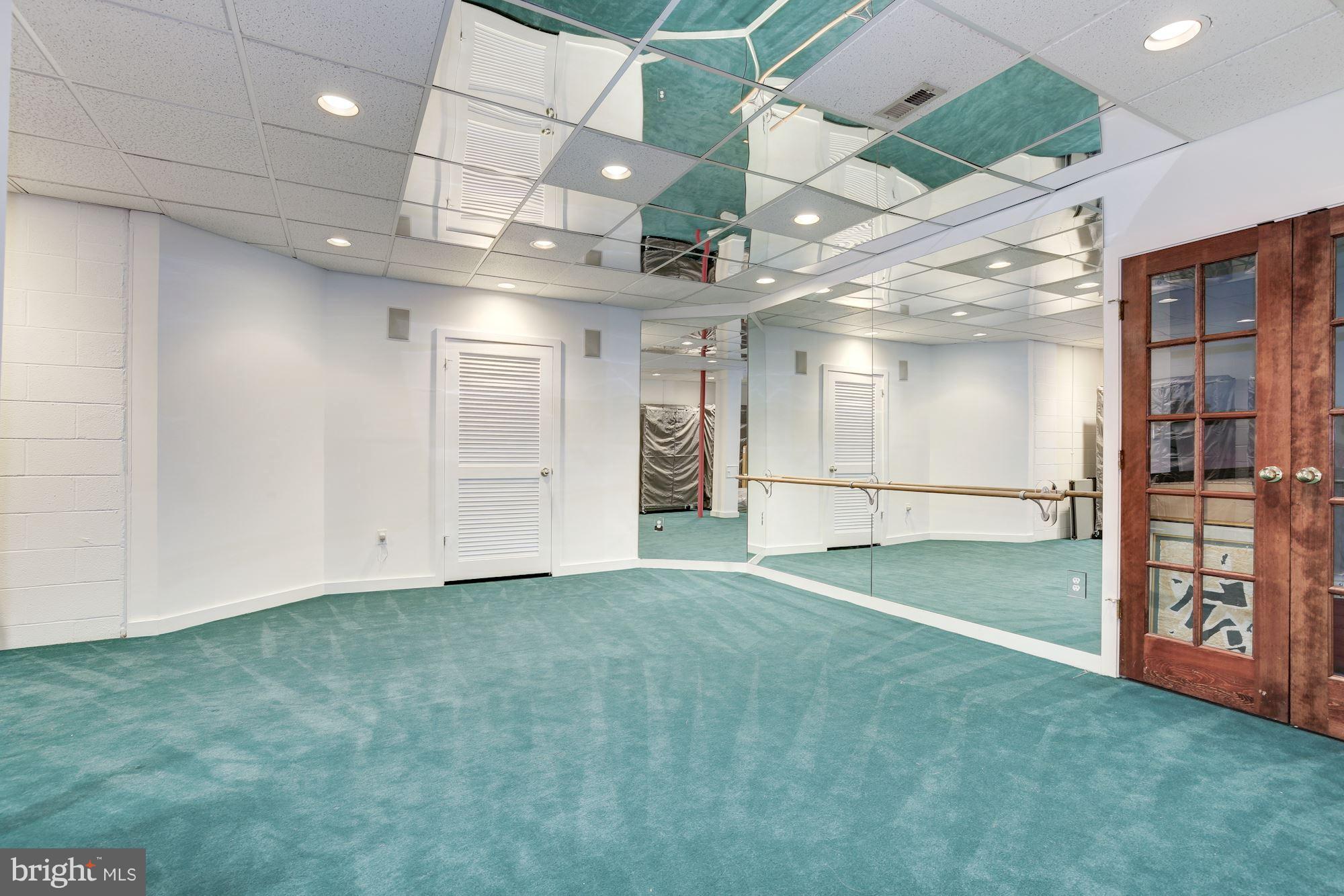 AVENEL - Residential