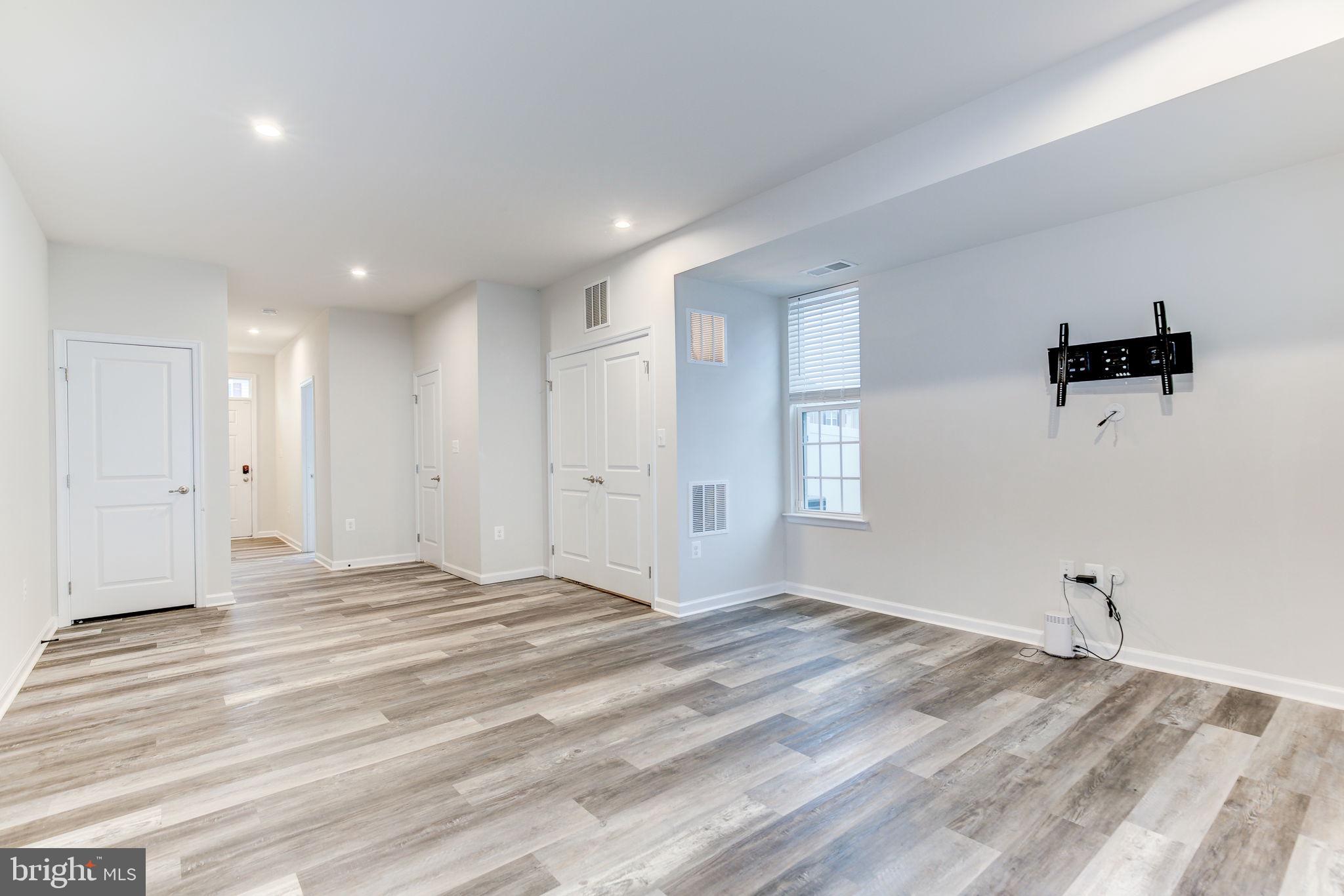 RAPPAHANNOCK LANDING - Residential