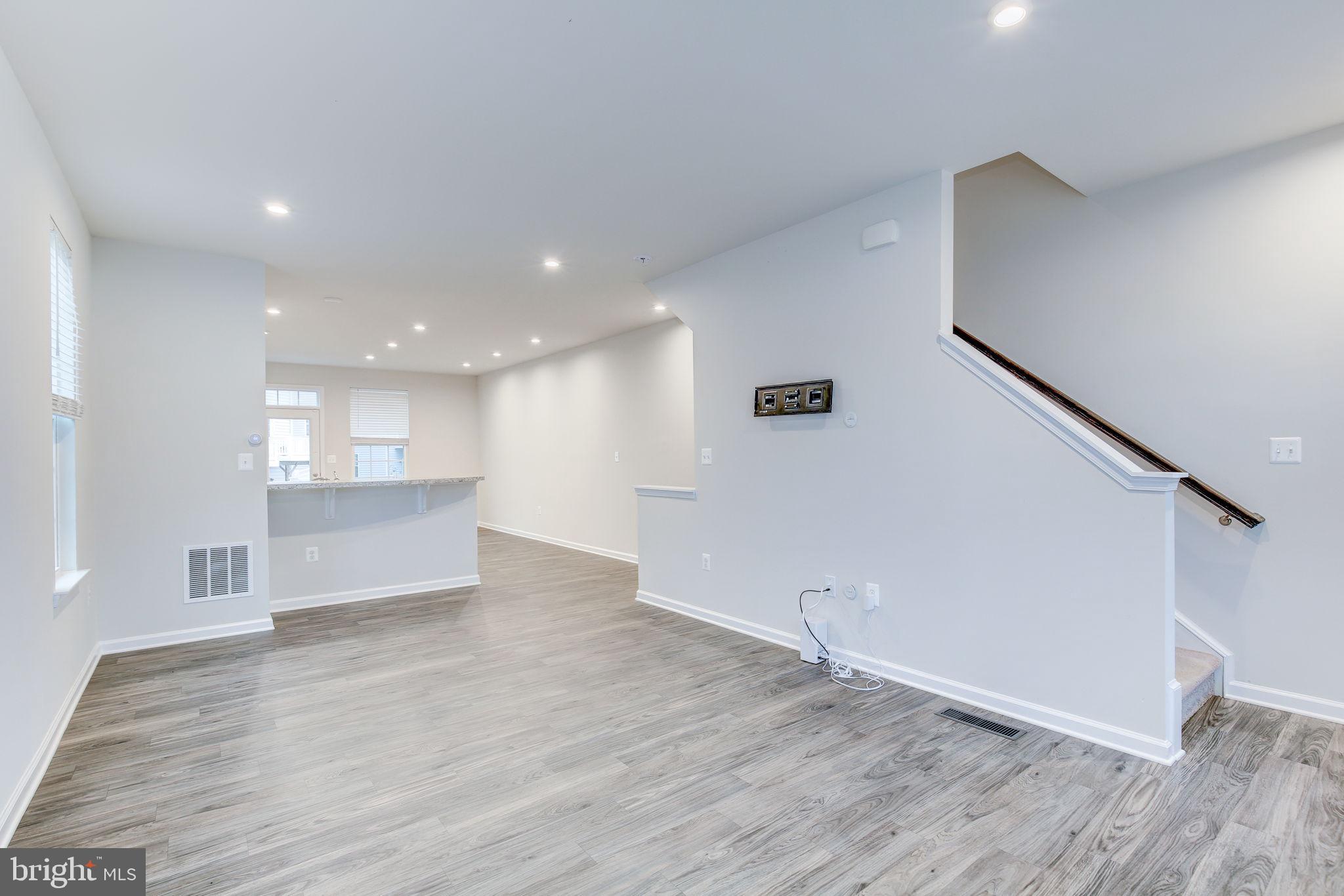 RAPPAHANNOCK LANDING - Residential