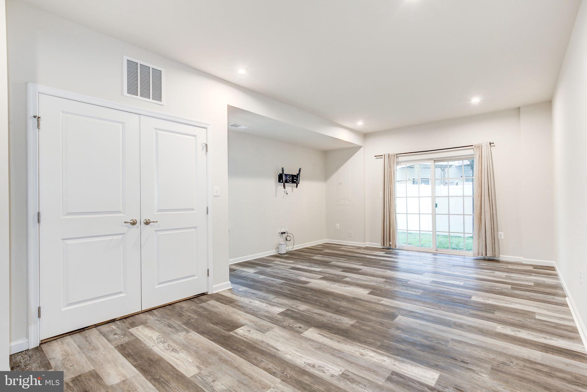 RAPPAHANNOCK LANDING - Residential