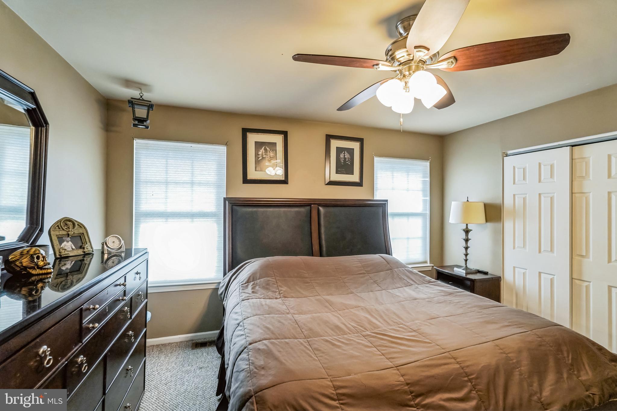 LIBERTY SQUARE - Residential