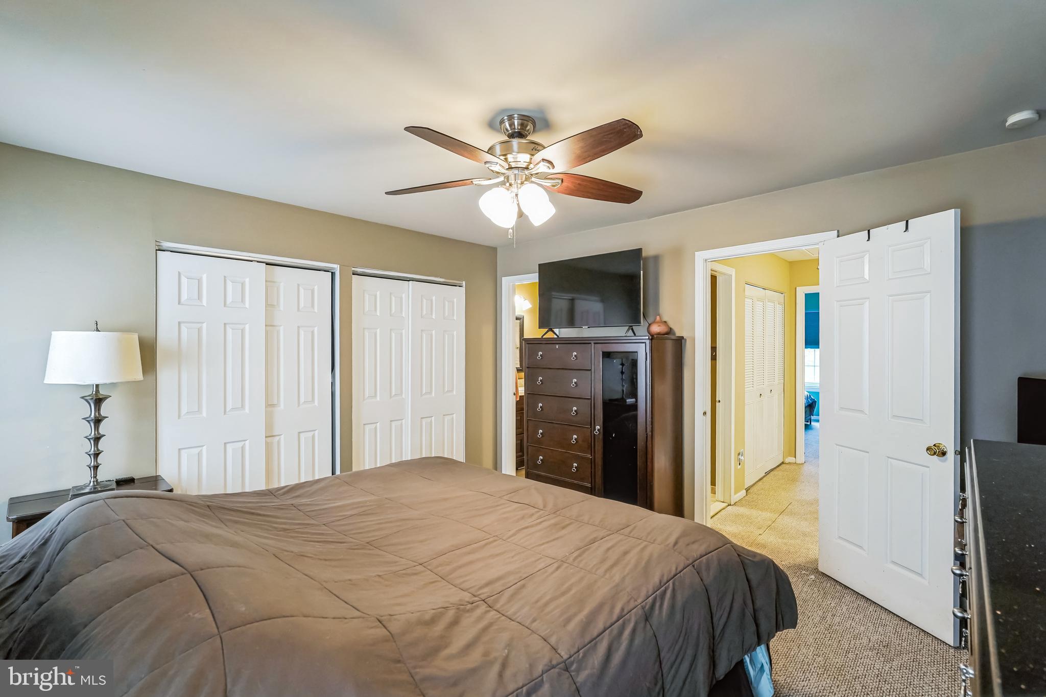 LIBERTY SQUARE - Residential