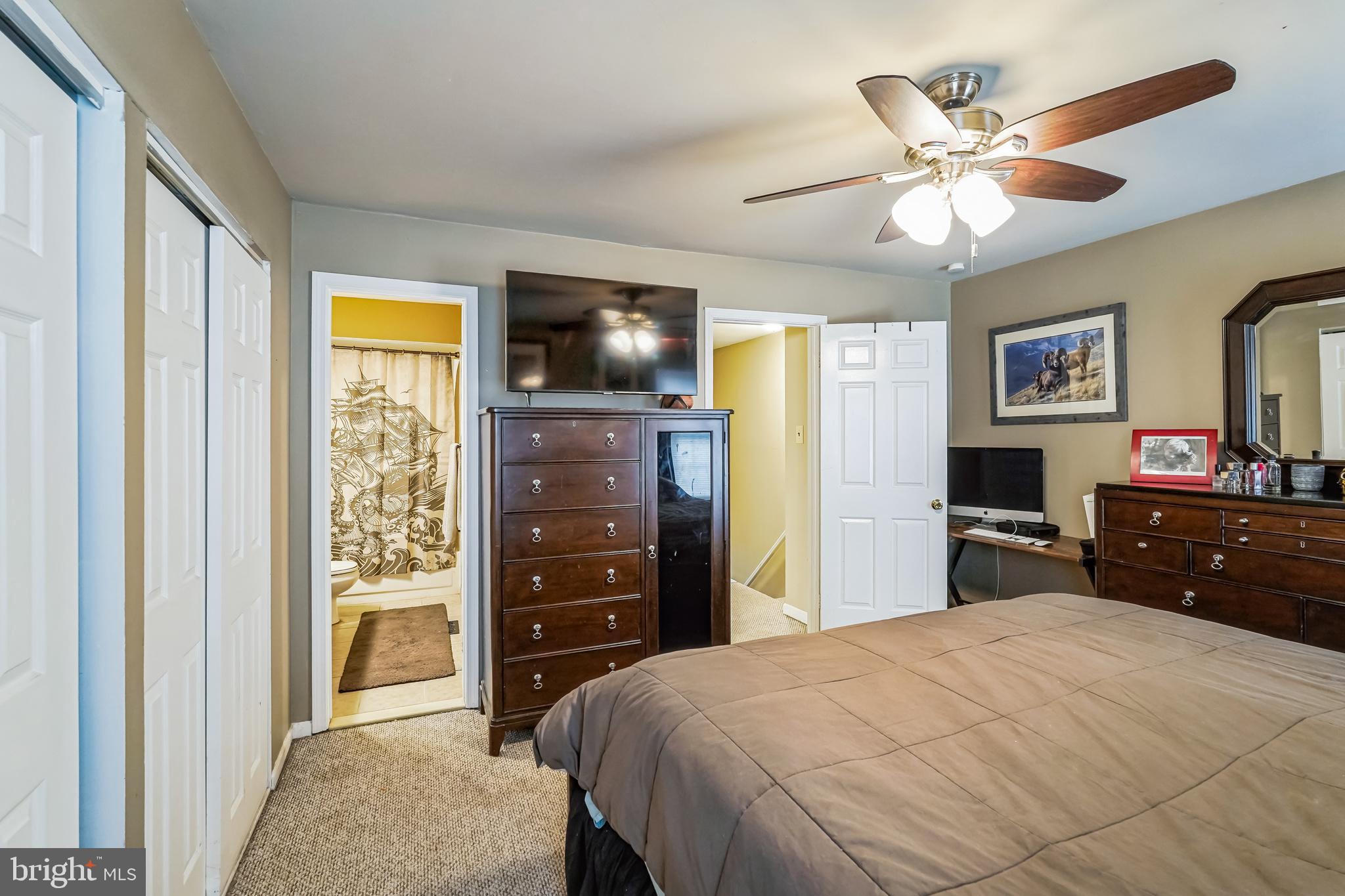 LIBERTY SQUARE - Residential