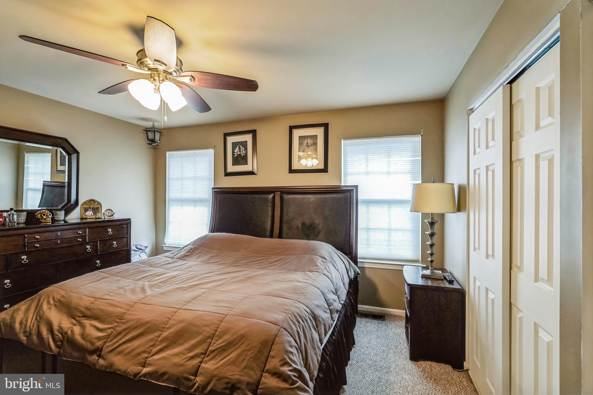 LIBERTY SQUARE - Residential