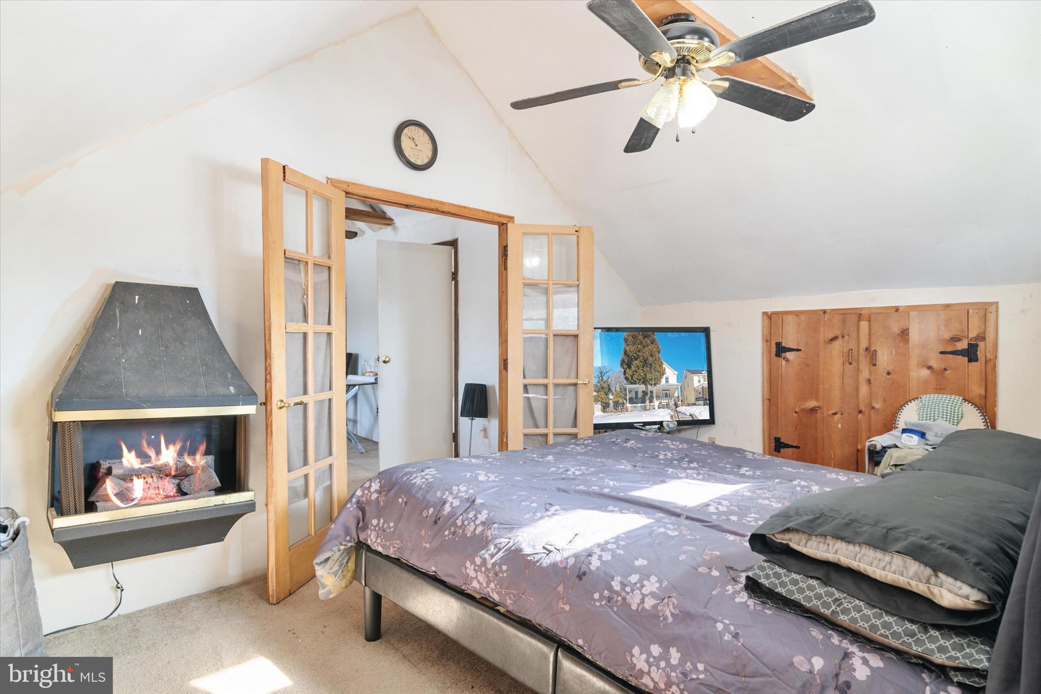 WEST ARLINGTON - Residential