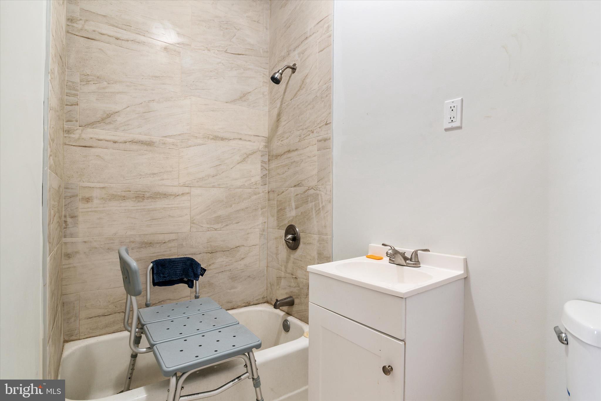 WEST ARLINGTON - Residential