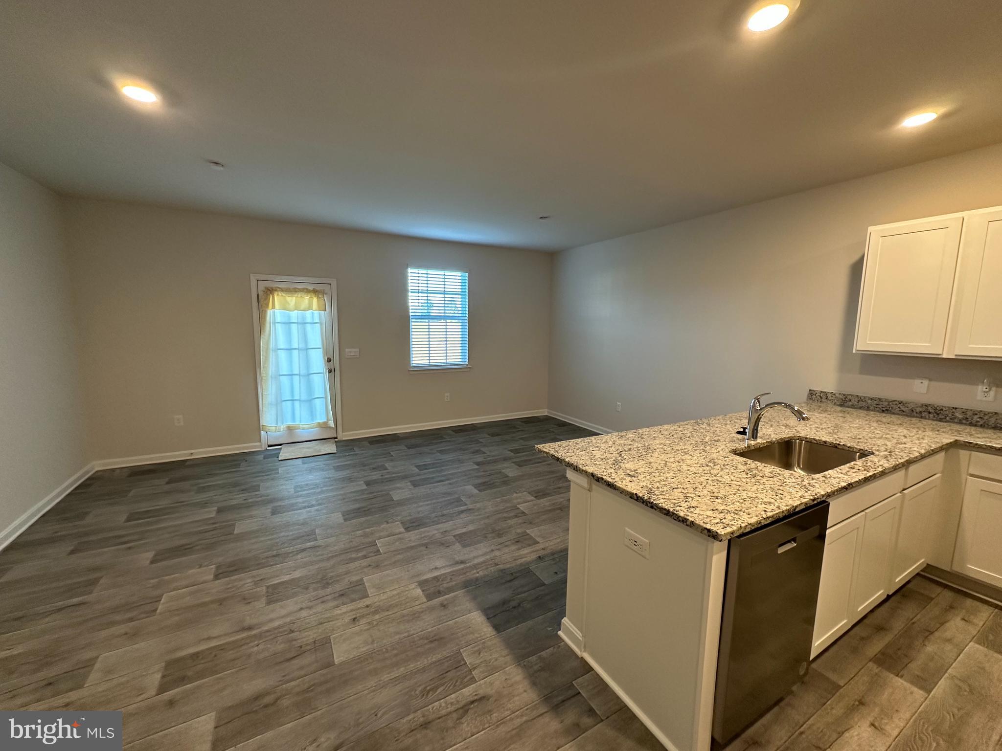 LURAY LANDING - Residential