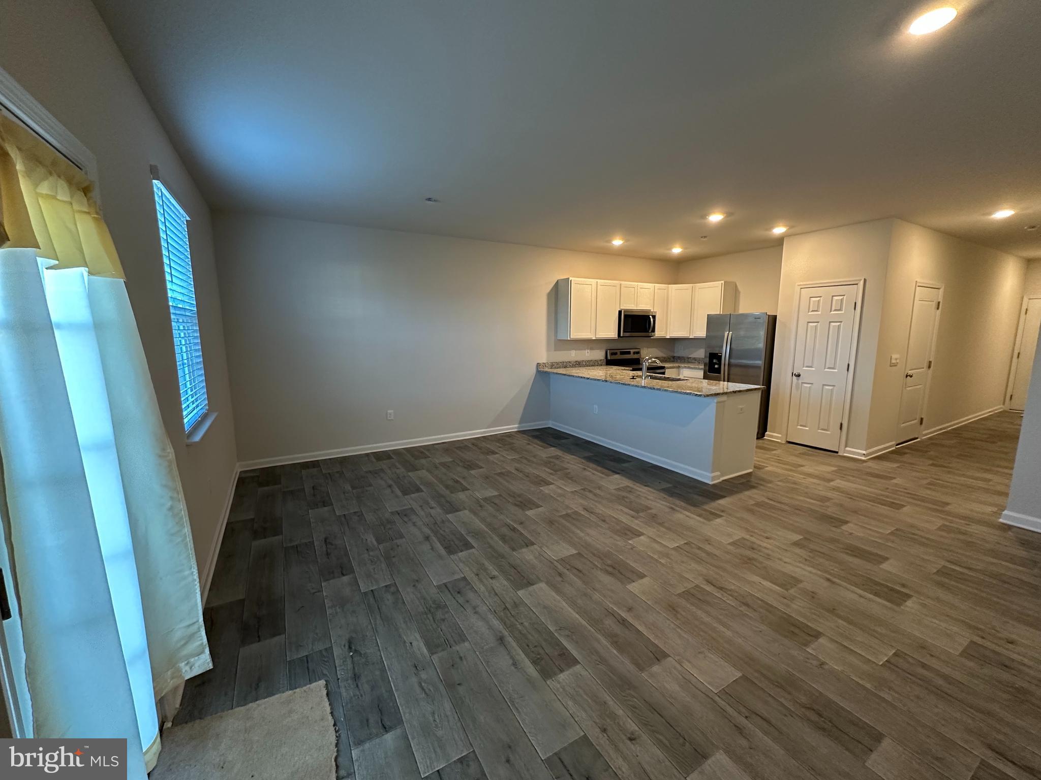 LURAY LANDING - Residential