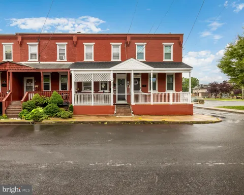 22 Harrison Street, Woodbury, NJ 08096 - #: NJGL2055696