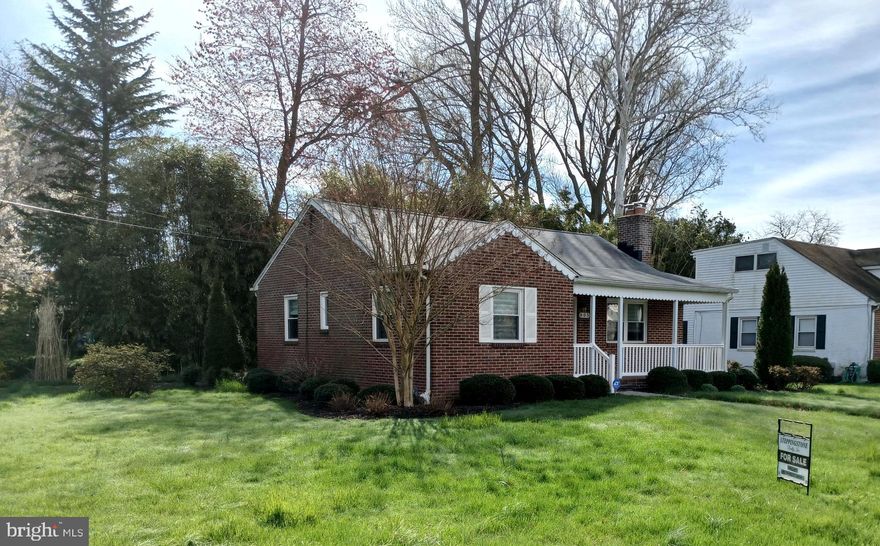 You will be in awe at the professional manner in which this all-brick single story home has been maintained.
Just a few blocks' walk to Tydings Park, Schools and Downtown Havre de Grace.  This home offers tranquility in a relaxed urban neighborhood, full of amenities that are normally reserved for newer homes.   Take stock of the newer Kitchen, Bathroom, electrical and plumbing, doors, windows, roof and much more!  You must see to appreciate the value of buying a home that has had a comprehensive renewal in all important ways.   Plus, this home boasts amenities not normally offered in the newest of homes, such as "all brick, all around", true brick fireplace, and beautifully finished true hardwood floors!