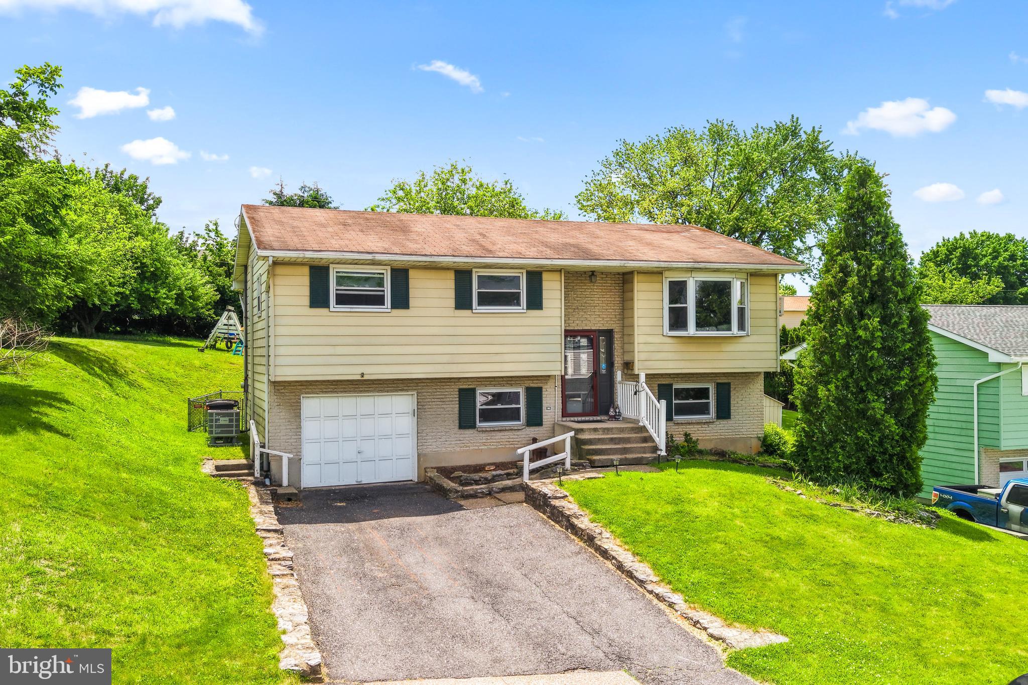 439 BATH AVENUE
