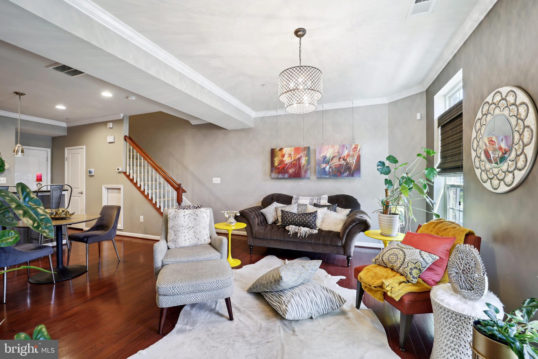 HALL STATION - Residential Lease