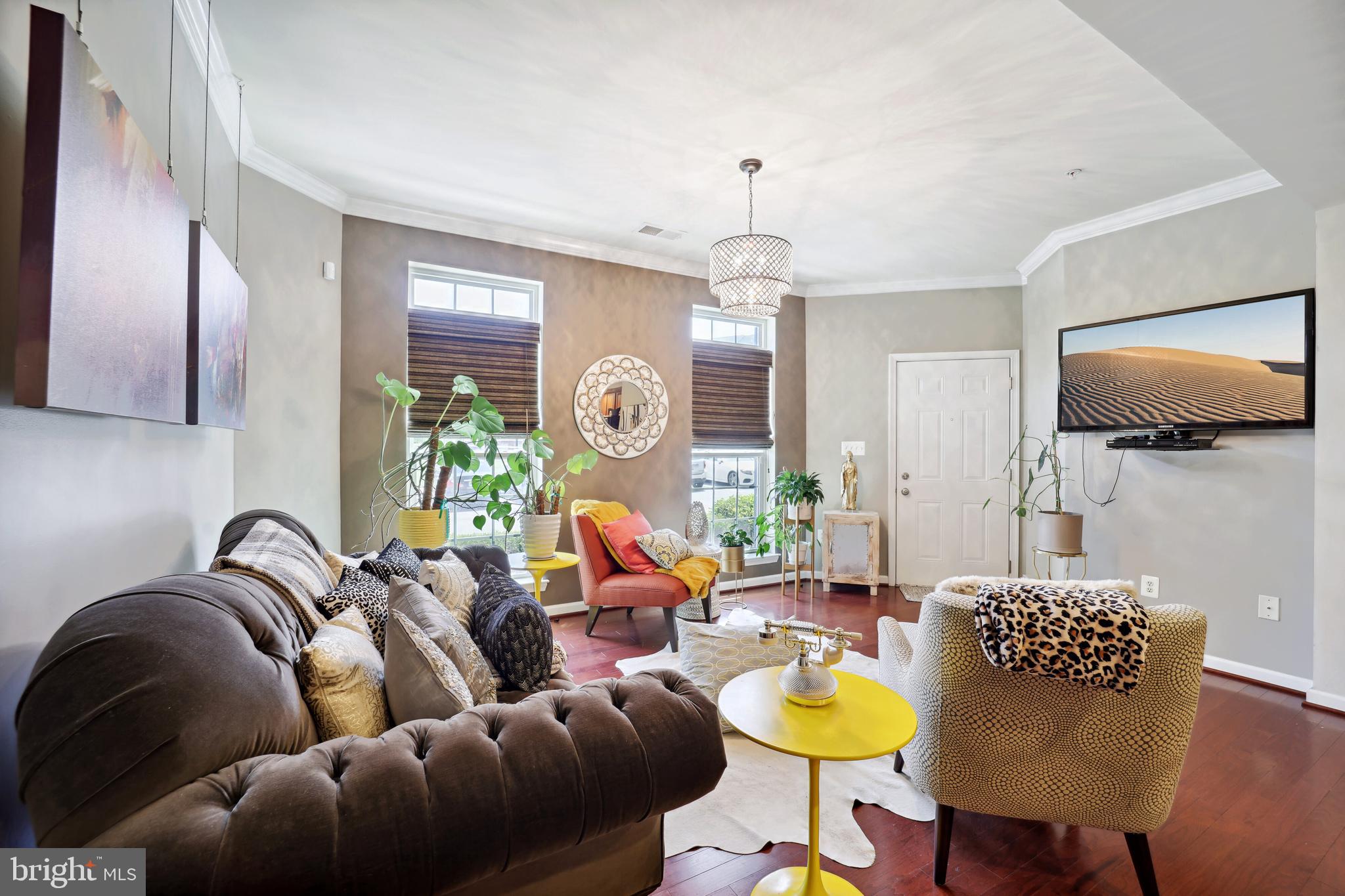 HALL STATION - Residential Lease