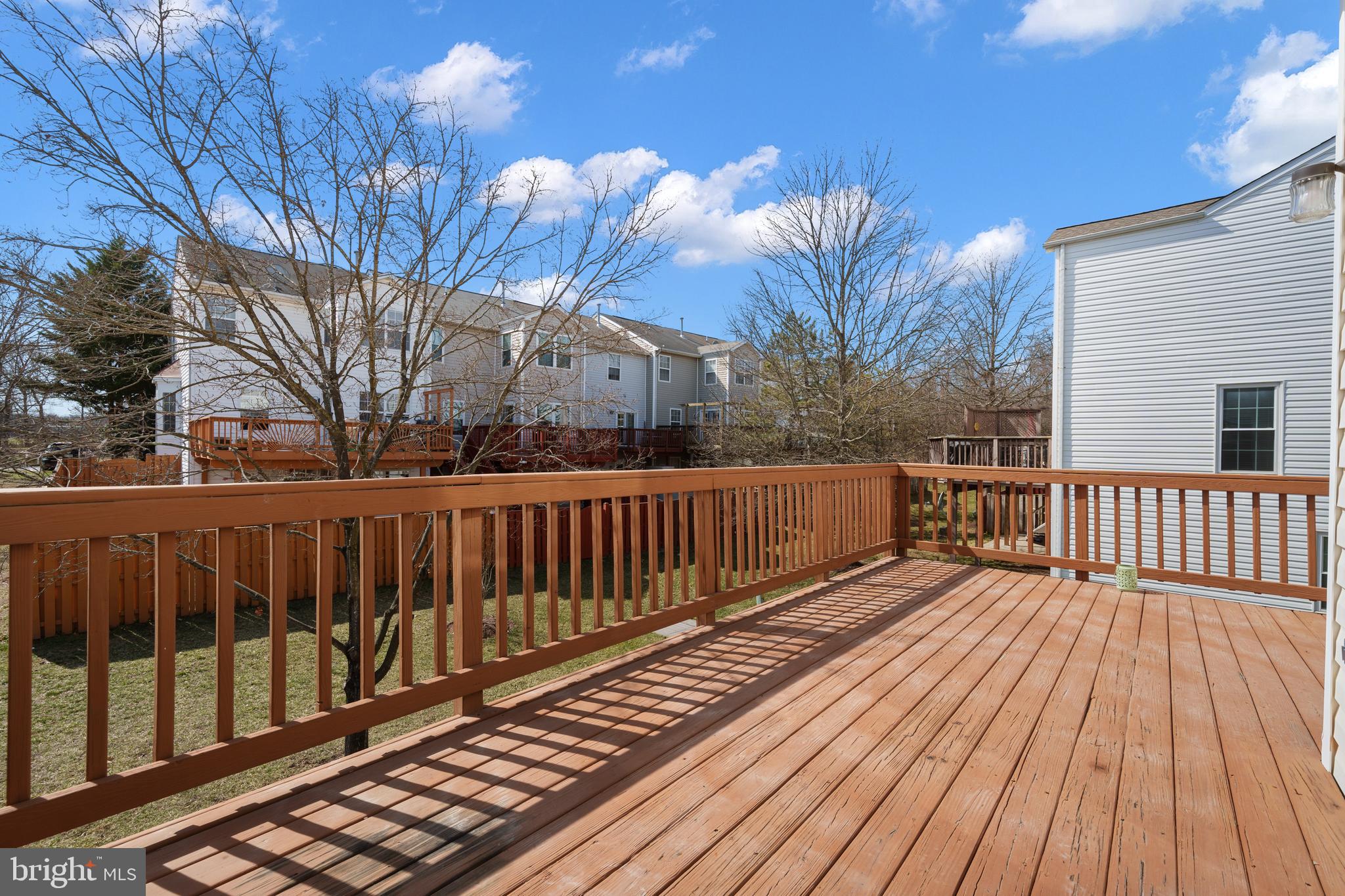 ASHBURN FARM - Residential