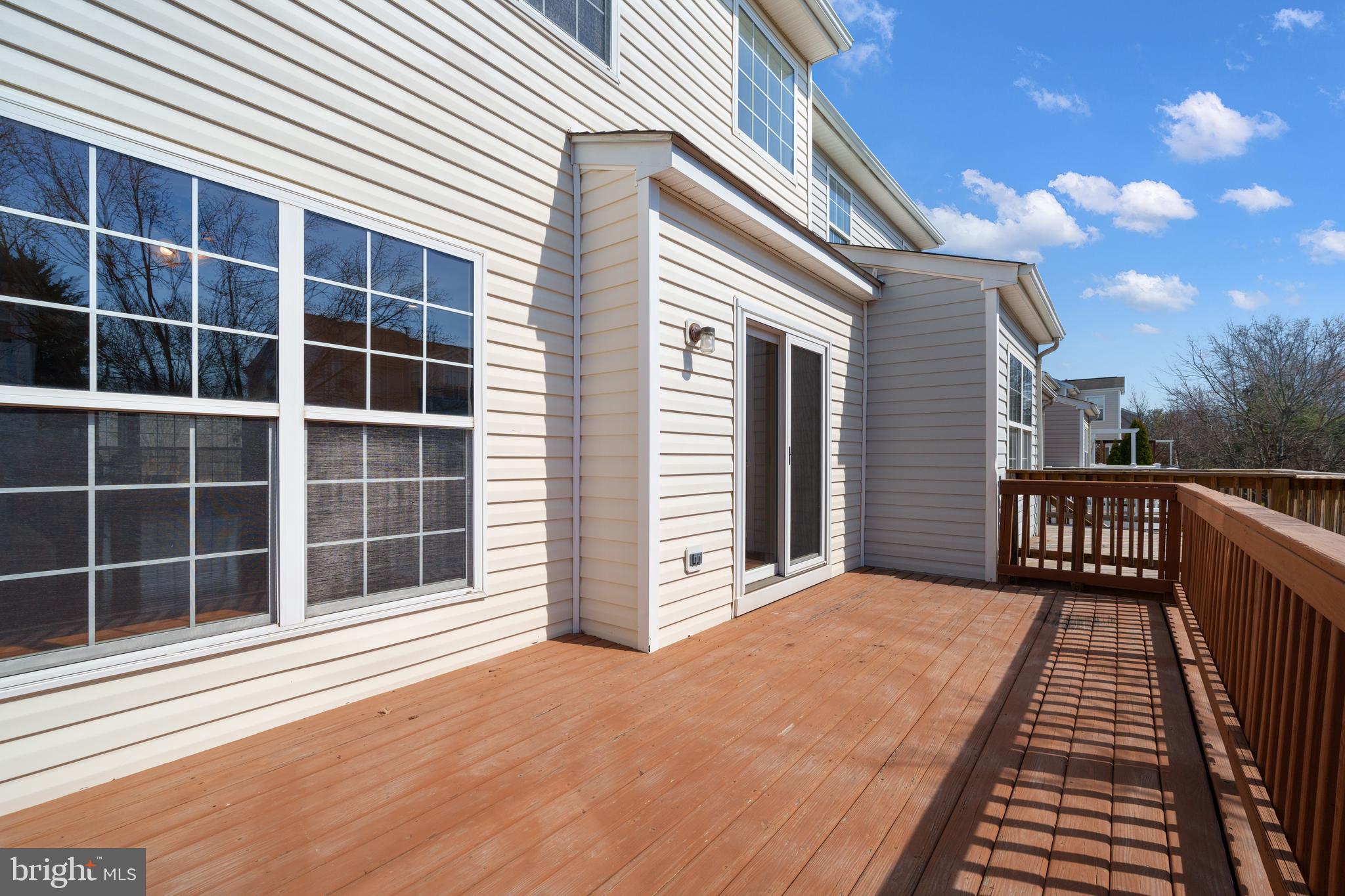 ASHBURN FARM - Residential