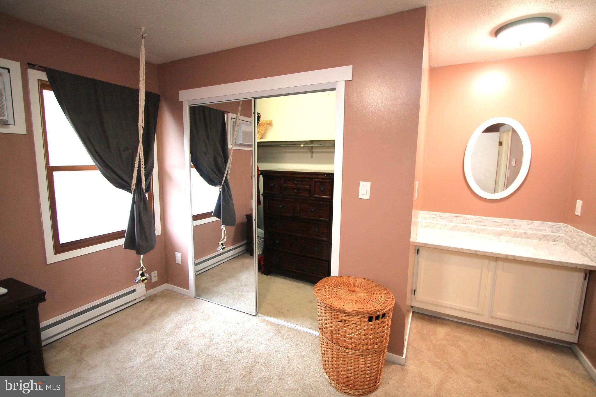 BAYFIELD HOUSE CONDOMINIUMS - Residential