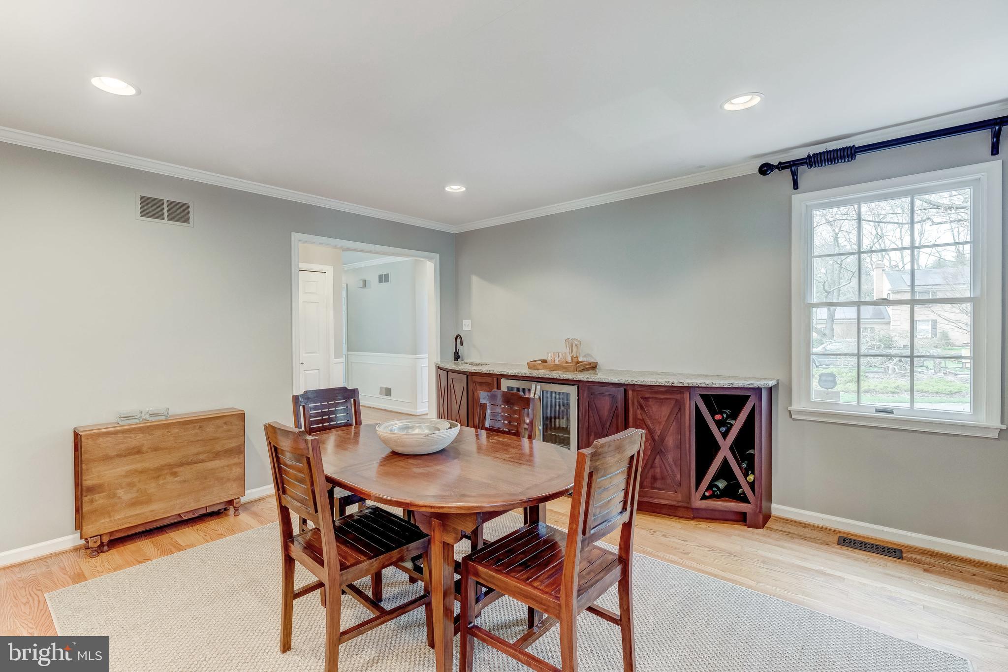 FALLS ROAD CORRIDOR - Residential