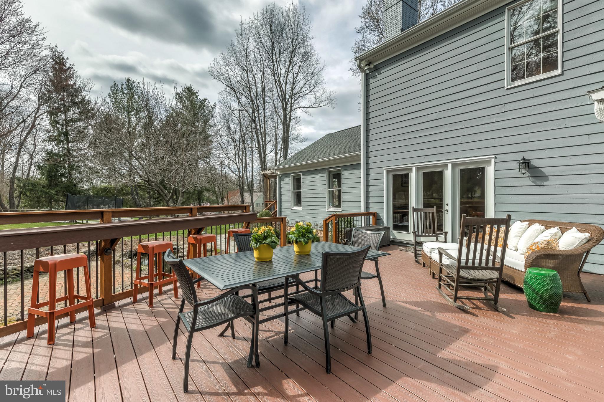 FALLS ROAD CORRIDOR - Residential