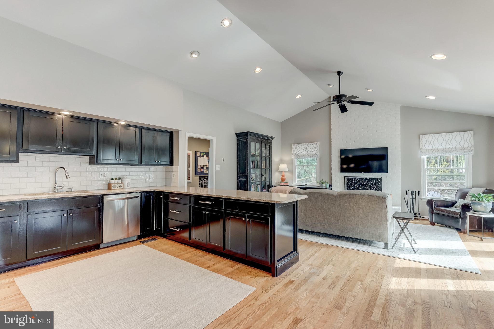 FALLS ROAD CORRIDOR - Residential