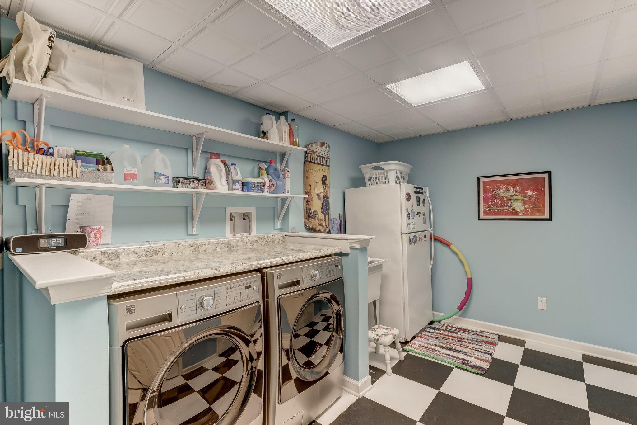 FALLS ROAD CORRIDOR - Residential