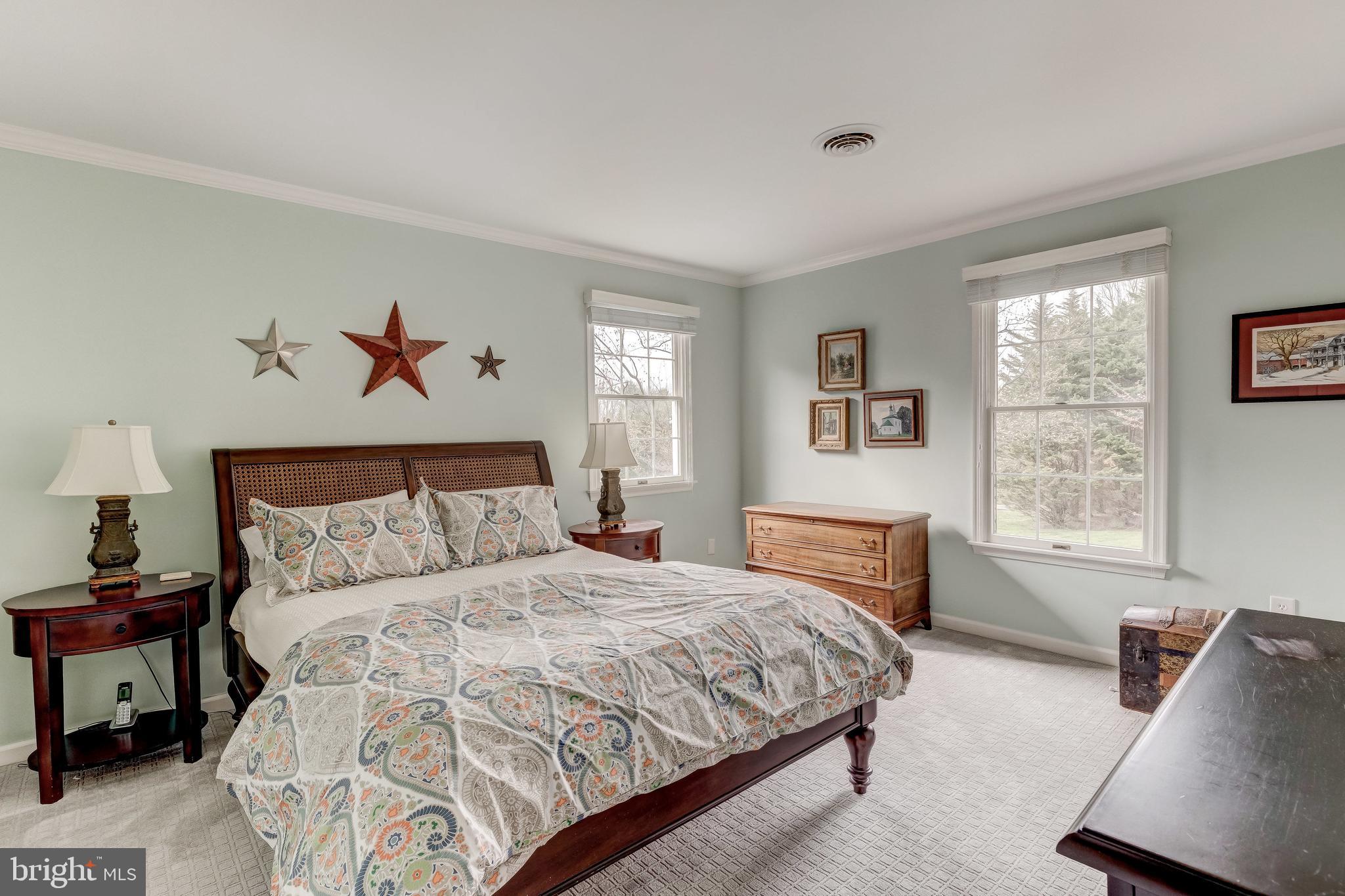 FALLS ROAD CORRIDOR - Residential