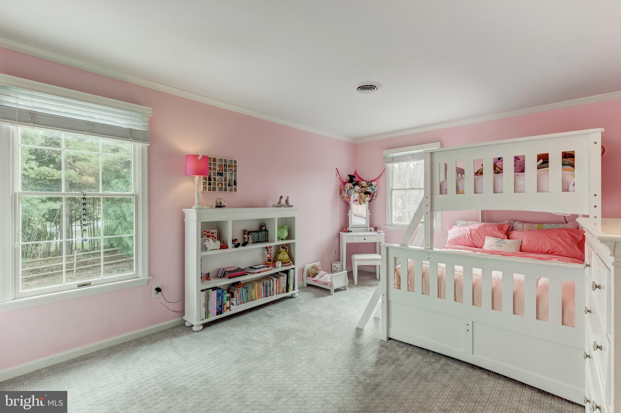 FALLS ROAD CORRIDOR - Residential