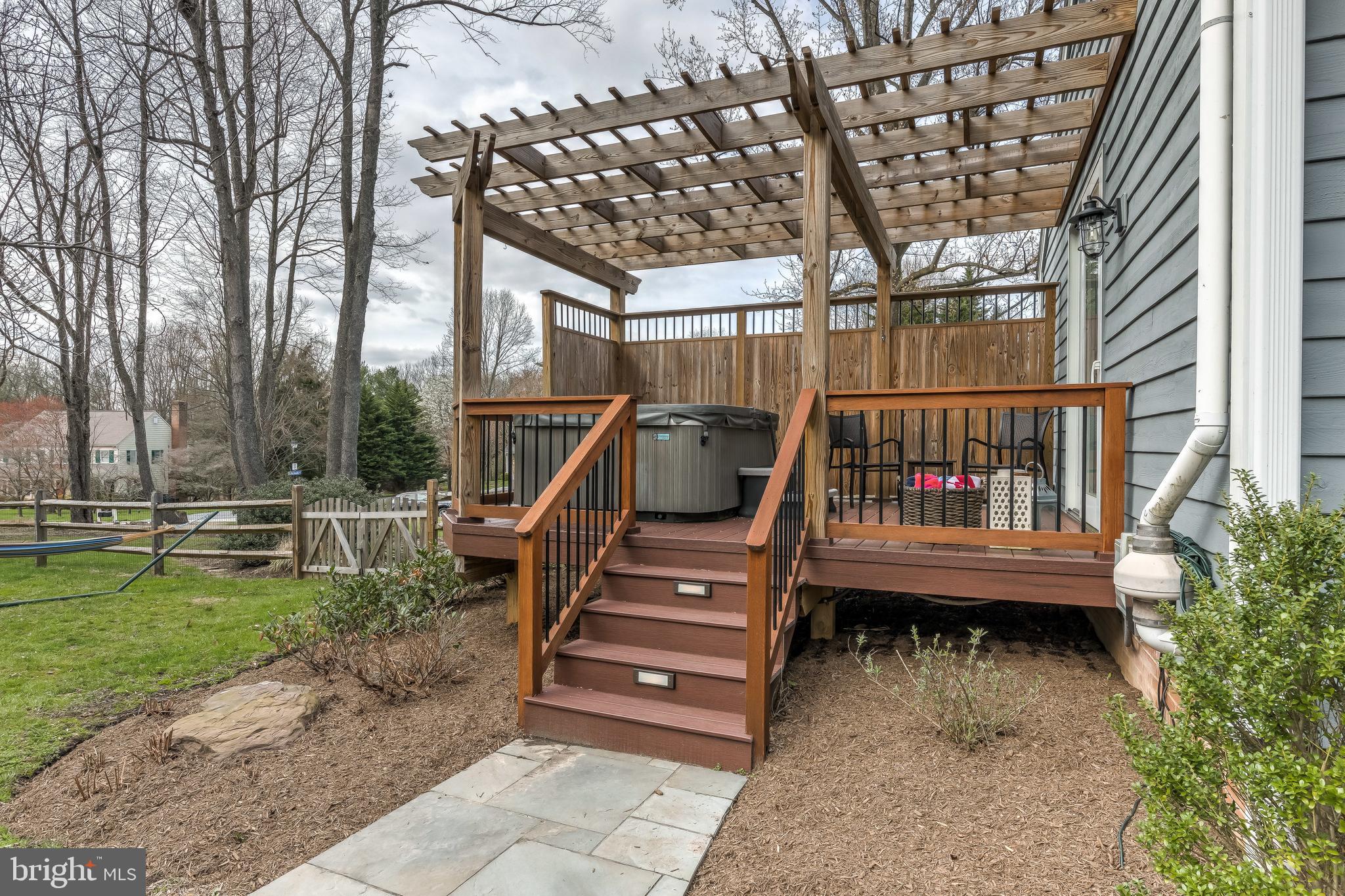 FALLS ROAD CORRIDOR - Residential