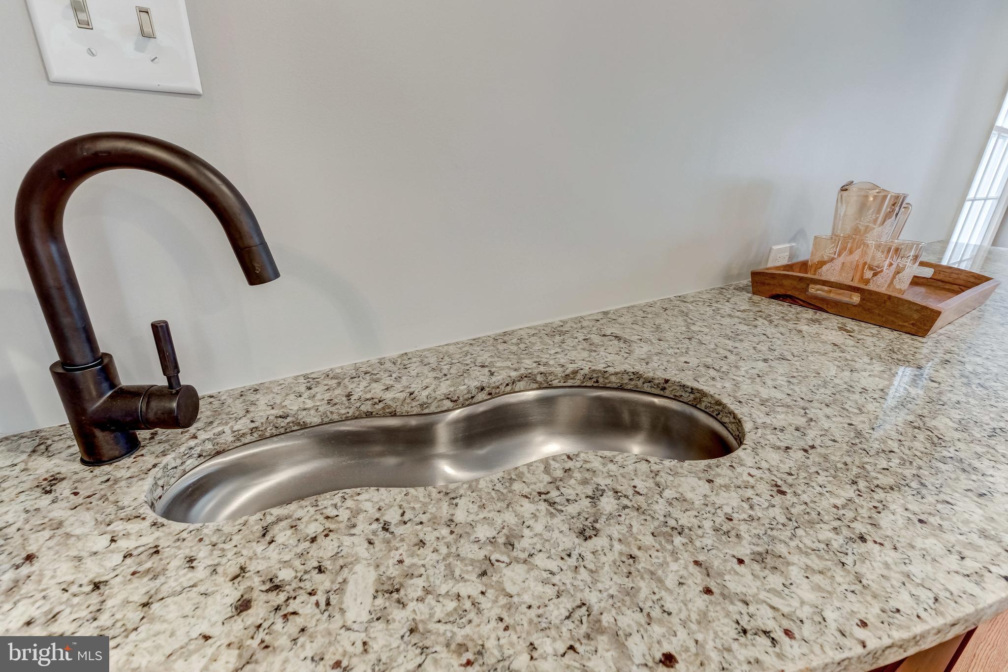 FALLS ROAD CORRIDOR - Residential