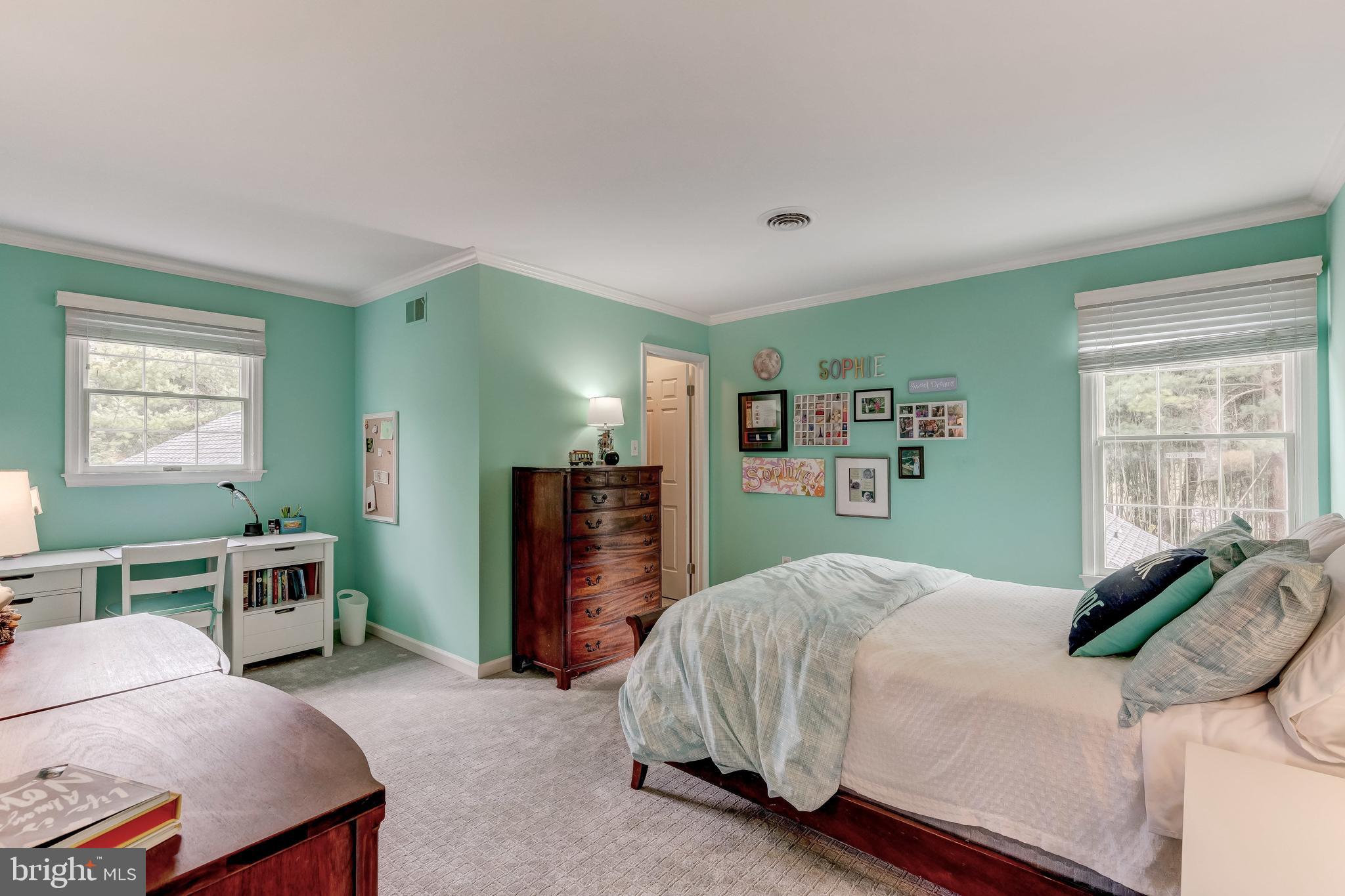 FALLS ROAD CORRIDOR - Residential