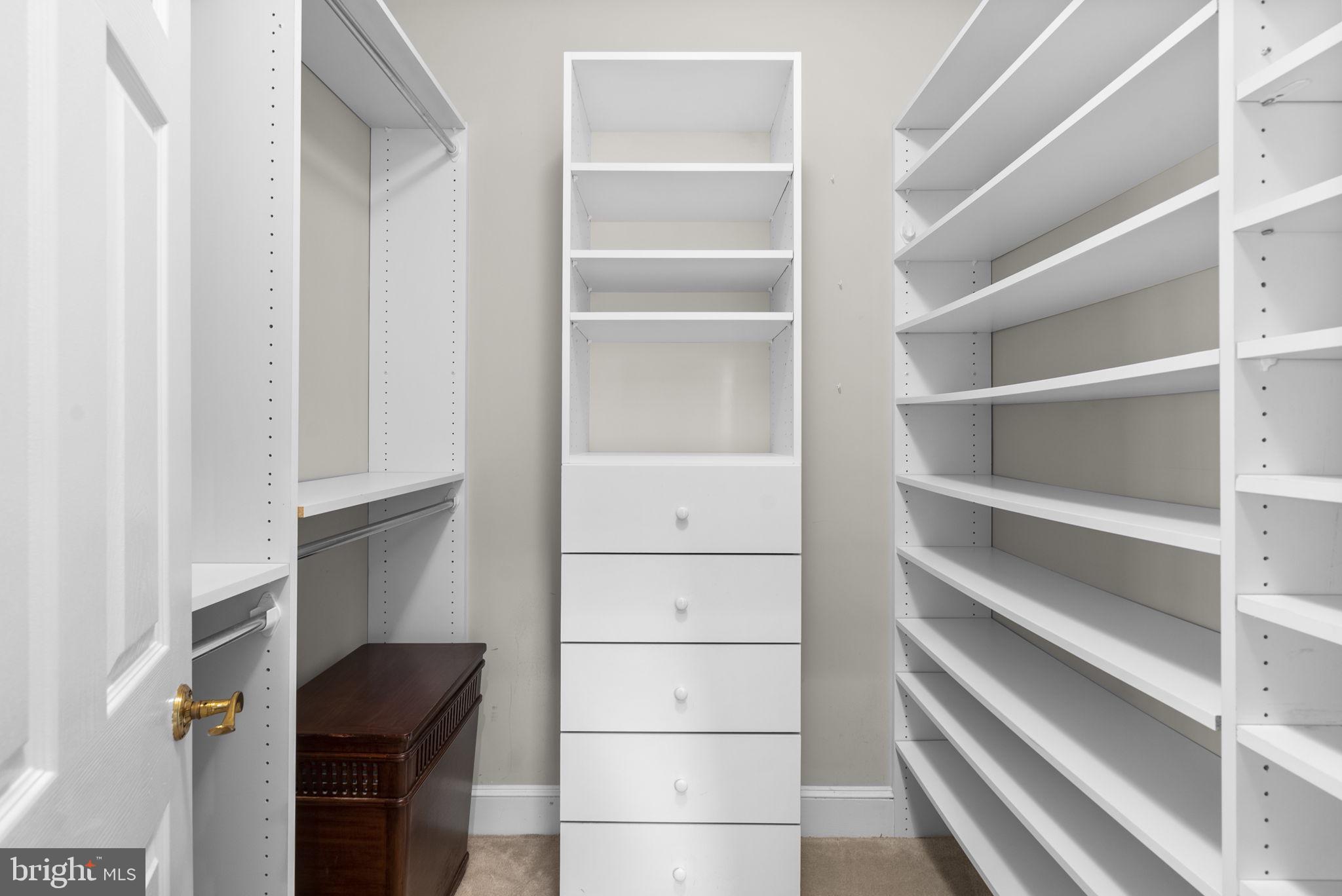 AVENEL - Residential