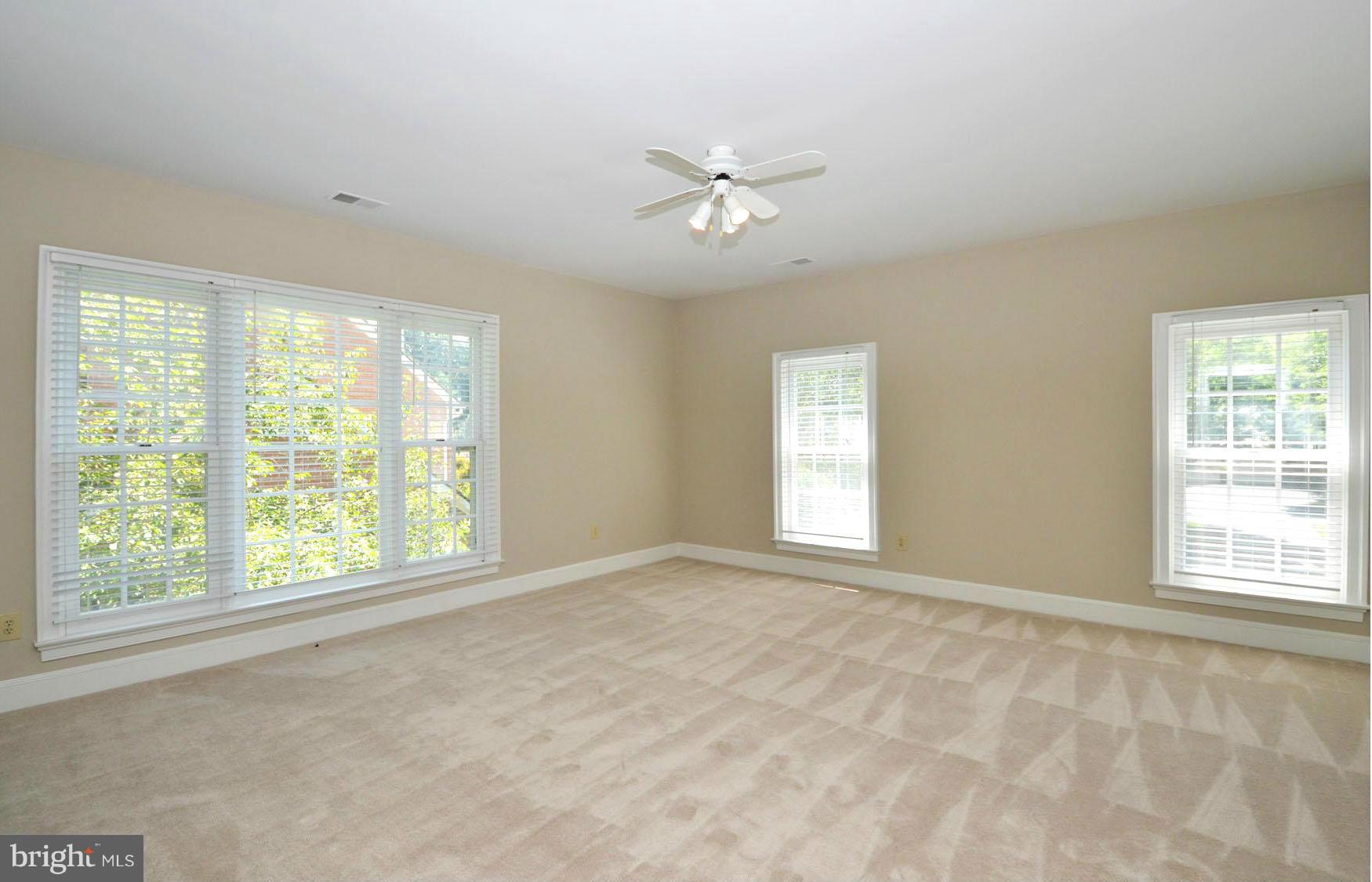 AVENEL - Residential